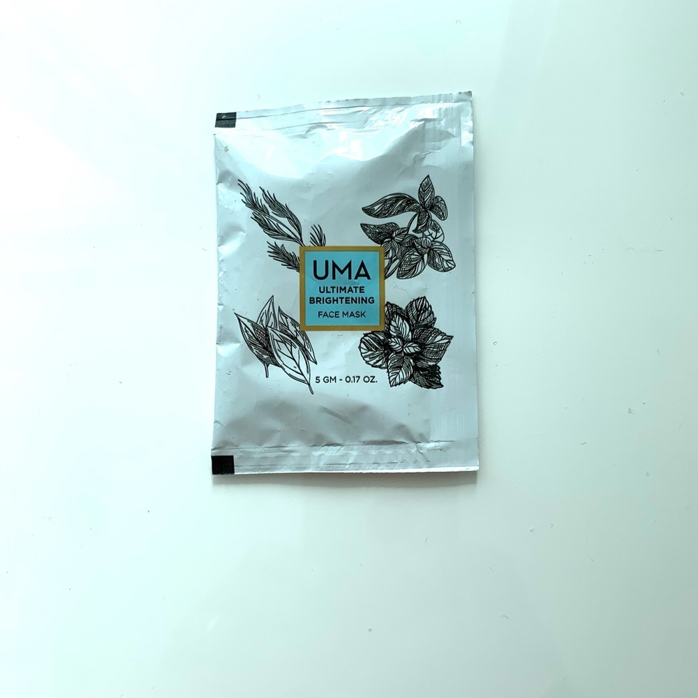 🆕  Uma Ultimate Brightening Face Mask